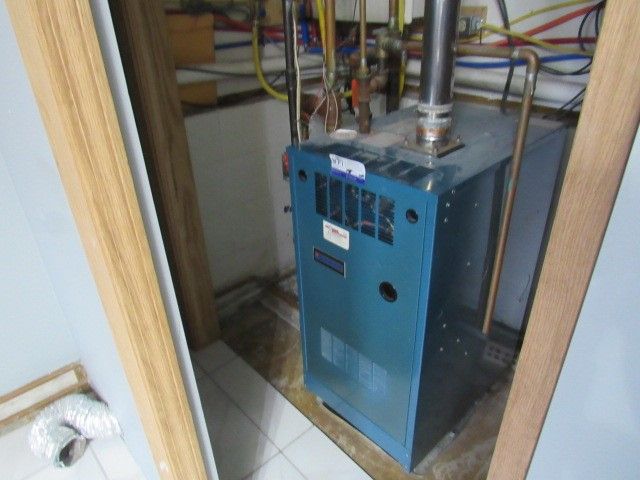 860 Lansberry Court, Somerset Boro, PA 15501