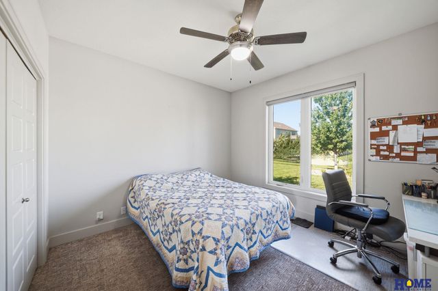 720 N 100th Street, Lincoln, NE 68527