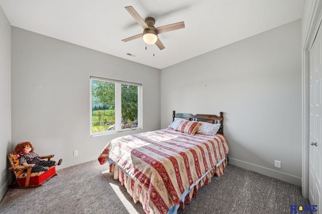 720 N 100th Street, Lincoln, NE 68527