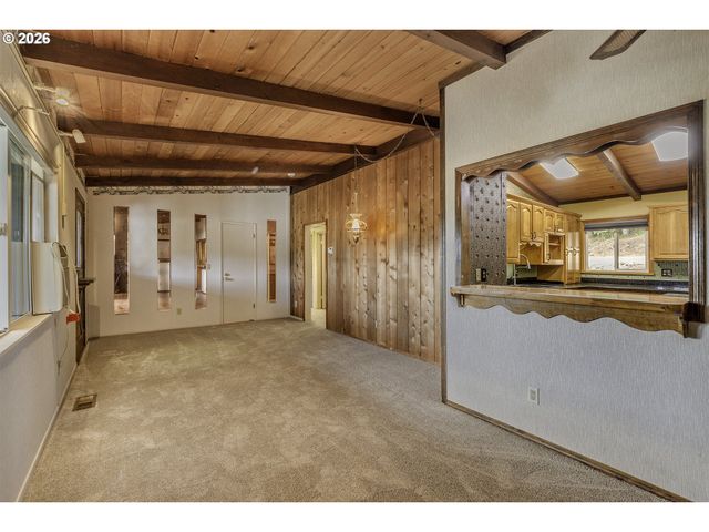 48500 Nw OPPENLANDER Ln, Forest Grove, OR 97116
