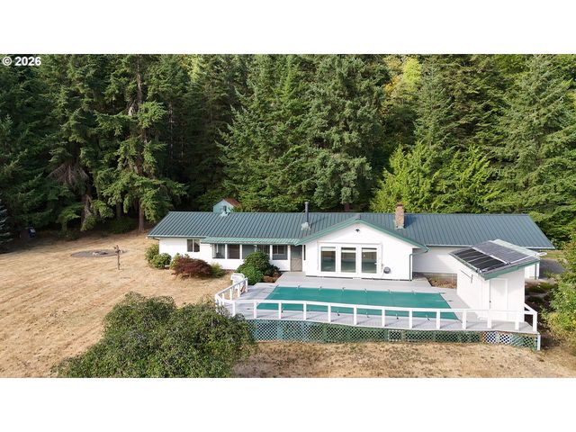 48500 Nw OPPENLANDER Ln, Forest Grove, OR 97116