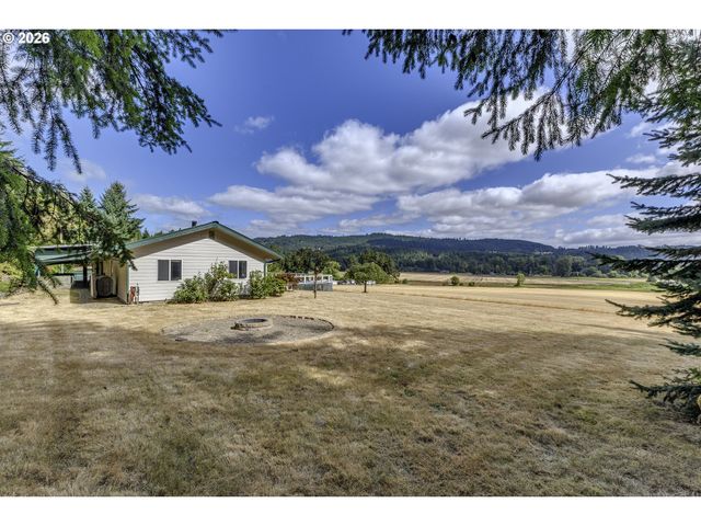 48500 Nw OPPENLANDER Ln, Forest Grove, OR 97116