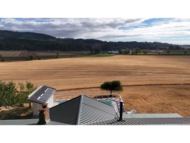 48500 Nw OPPENLANDER Ln, Forest Grove, OR 97116