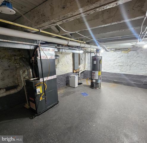 1926 E 28TH ST, Baltimore, MD 21218