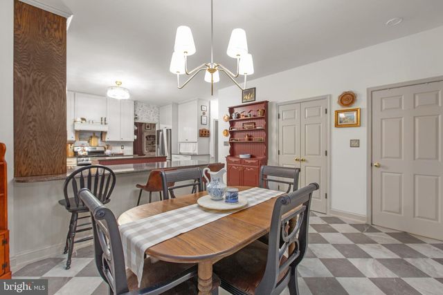 68 COAKLEY LN, Fredericksburg, VA 22406