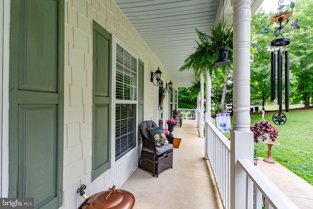 68 COAKLEY LN, Fredericksburg, VA 22406