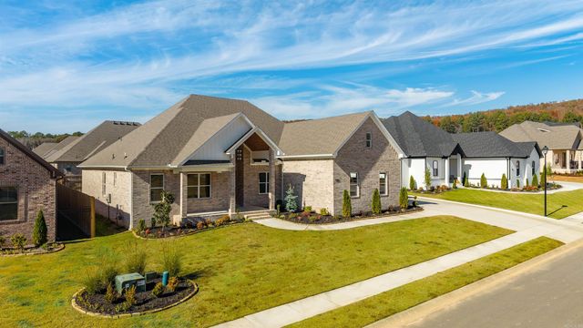 1645 Nantucket, Conway, AR 72034