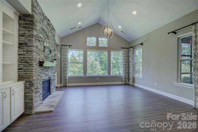 15512 Aviary Orchard Way, Charlotte, NC 28278