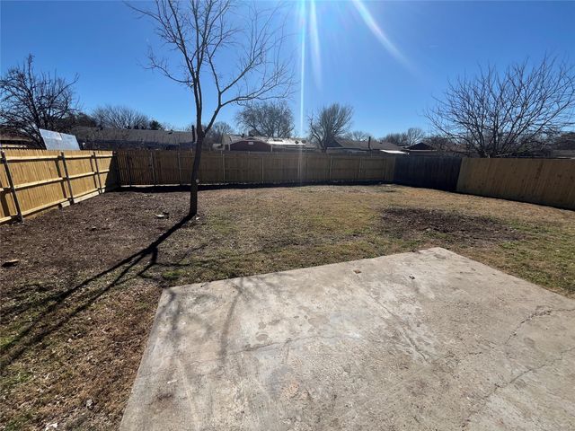 1310 Whiteoak Drive, Garland, TX 75040