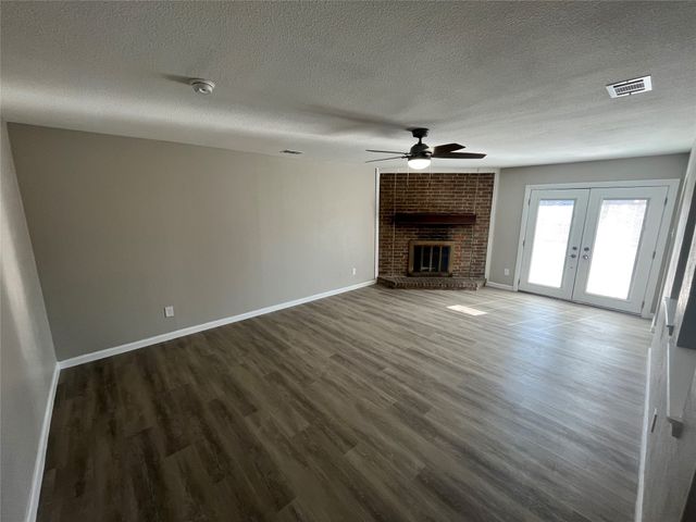 1310 Whiteoak Drive, Garland, TX 75040