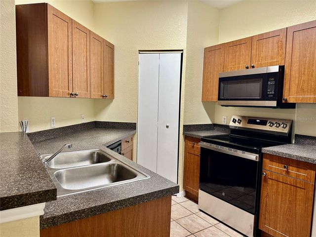 2199 CHIANTI PLACE 9-0917, Palm Harbor, FL 34683