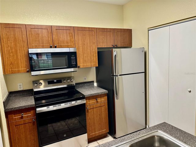 2199 CHIANTI PLACE 9-0917, Palm Harbor, FL 34683