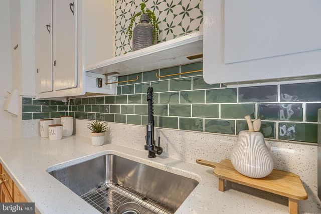 4206 WICKFORD RD, Baltimore, MD 21210