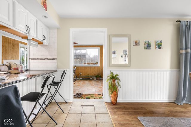 4206 Ridgeway Avenue, Columbus, IN 47203