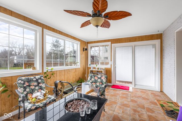 4206 Ridgeway Avenue, Columbus, IN 47203