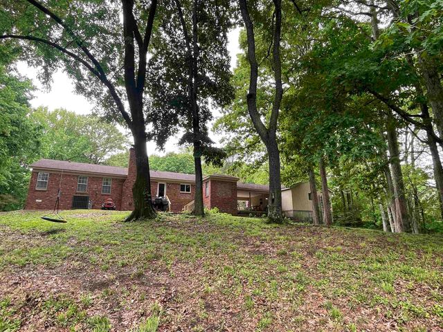 7754 DEER LAKE DR, Millington, TN 38053