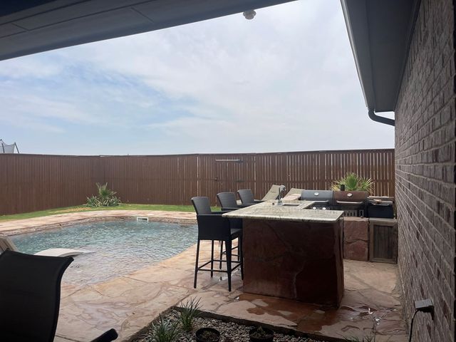 6 Berkshire Circle, Odessa, TX 79765