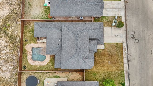 6 Berkshire Circle, Odessa, TX 79765