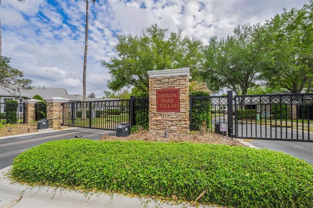 5721 HERONPARK PLACE, Lithia, FL 33547