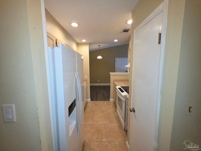 2201 Scenic Hwy H5, Pensacola, FL 32503