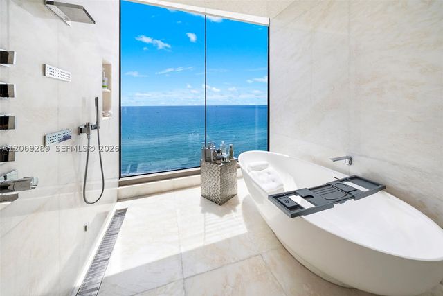 17975 Collins Ave N-1102, Sunny Isles Beach, FL 33160