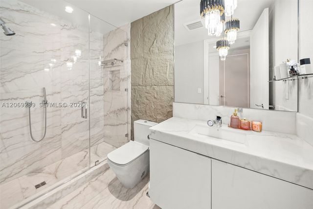 17975 Collins Ave N-1102, Sunny Isles Beach, FL 33160