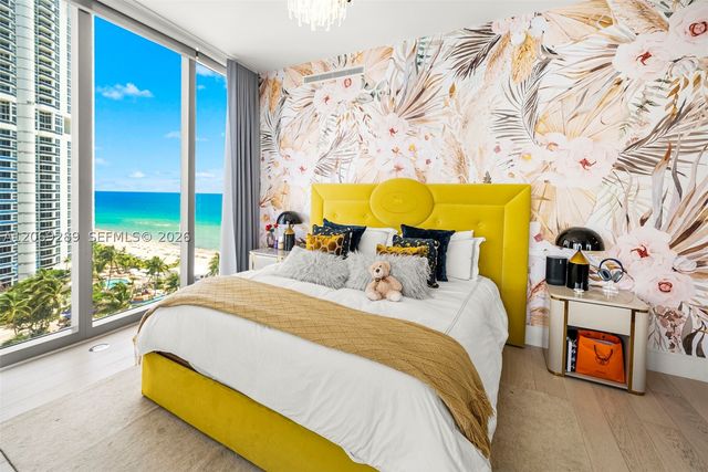 17975 Collins Ave N-1102, Sunny Isles Beach, FL 33160