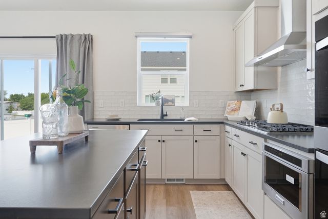 1161 S 1225 W, Clearfield, UT 84015