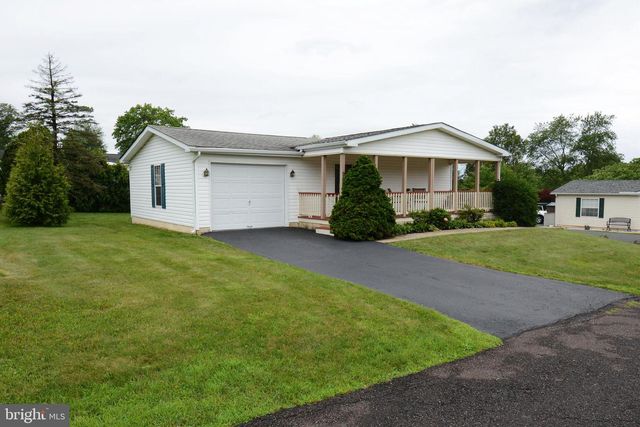96 WILLOW LN, Sellersville, PA 18960