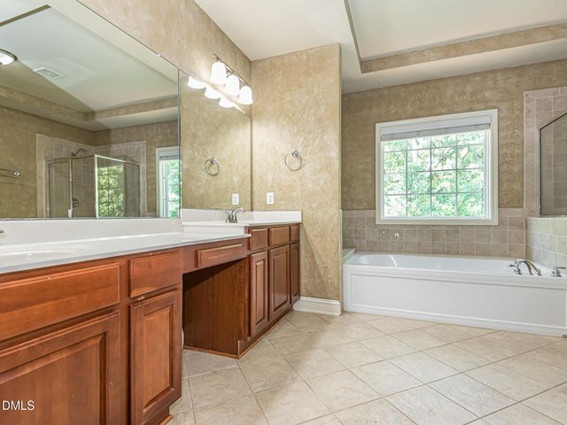 3063 Weston Green Loop, Cary, NC 27513