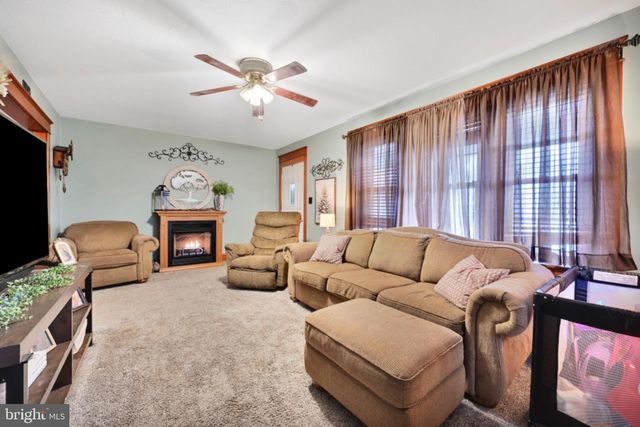 102 POPLAR ST, Richland, PA 17087