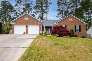 130 Thorncliff Drive, Fayetteville, NC 28303
