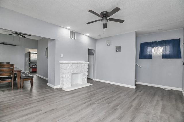 3820 Wabash Avenue, Kansas City, MO 64109