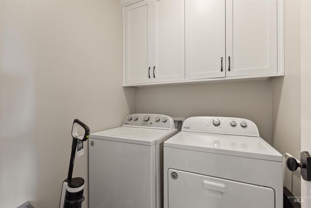 365 N Tullshire Ave., Eagle, ID 83616