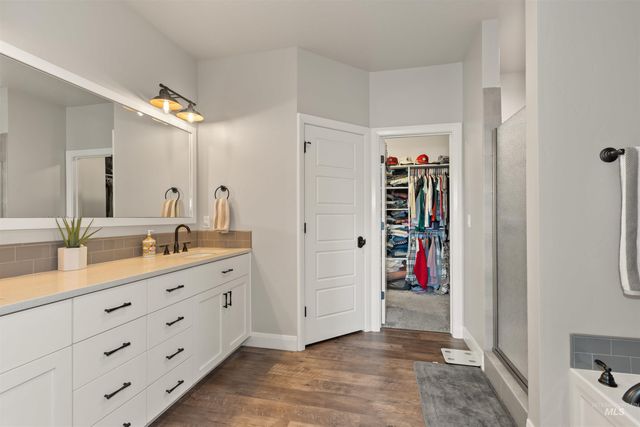 365 N Tullshire Ave., Eagle, ID 83616