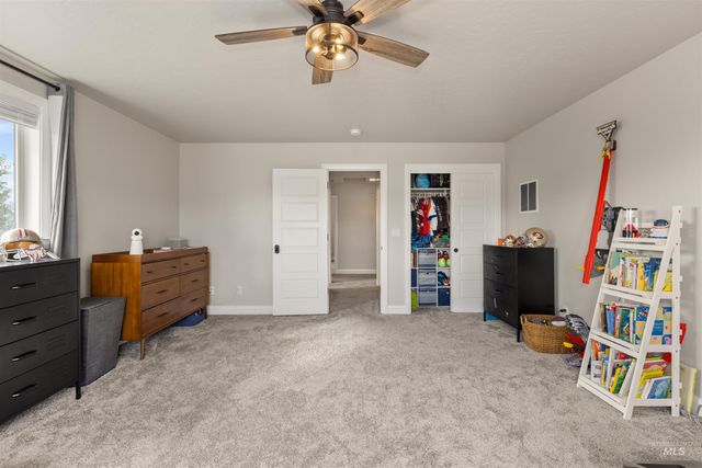 365 N Tullshire Ave., Eagle, ID 83616