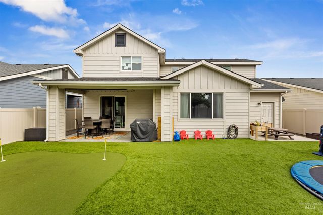 365 N Tullshire Ave., Eagle, ID 83616