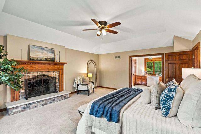 6151 O'Connell STREET, Hartford, WI 53027