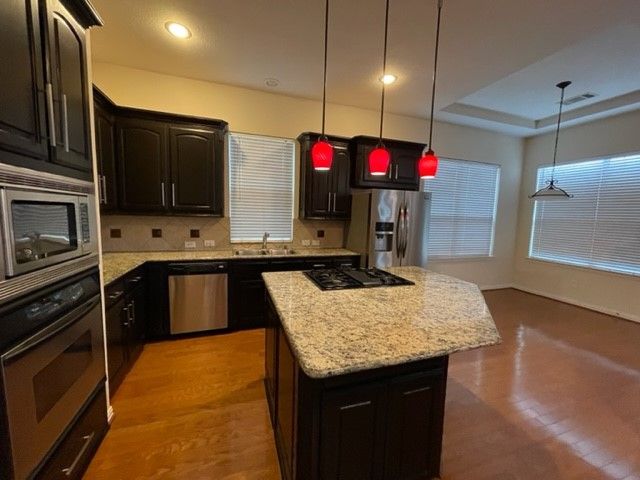 2501 Grizzly Run Lane, Euless, TX 76039