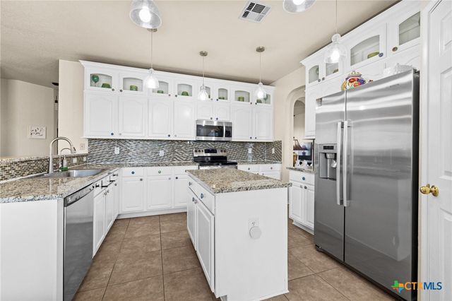 1911 Schorn Drive, Killeen, TX 76542