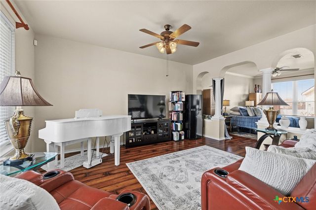 1911 Schorn Drive, Killeen, TX 76542