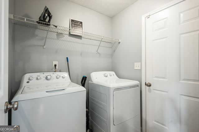 18 Larkspur Lane, Emerson, GA 30137