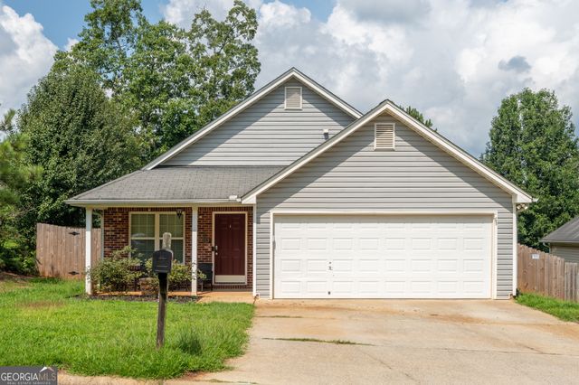 18 Larkspur Lane, Emerson, GA 30137
