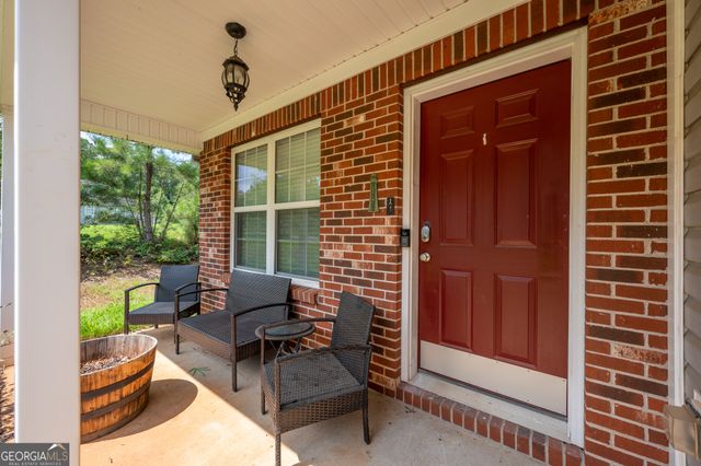 18 Larkspur Lane, Emerson, GA 30137