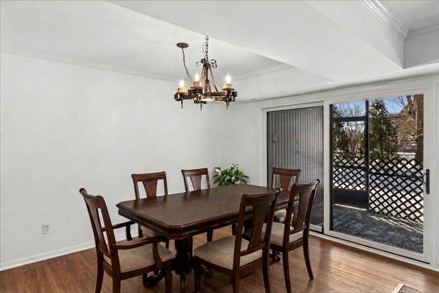 740 Saint Andrews Lane 35, Crystal Lake, IL 60014