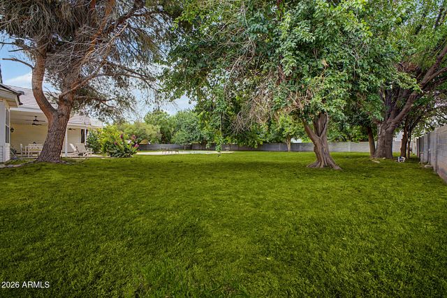 2158 E VIRGINIA Street, Mesa, AZ 85213