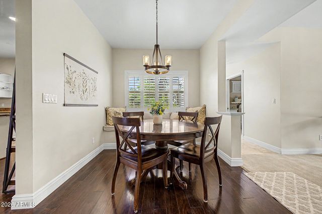 2158 E VIRGINIA Street, Mesa, AZ 85213