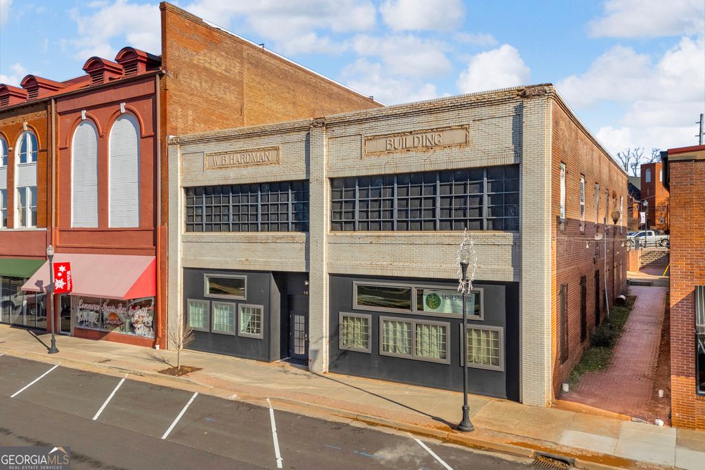 1642 S Broad Street, Commerce, GA 30529 — exterior
