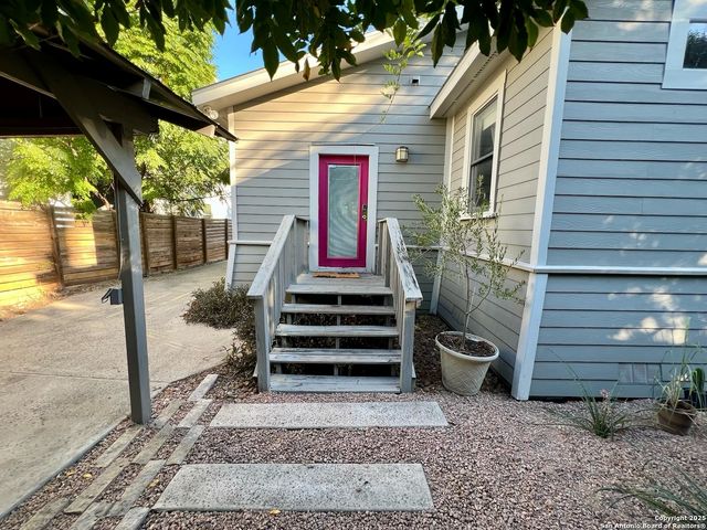 426 Hays, San Antonio, TX 78202