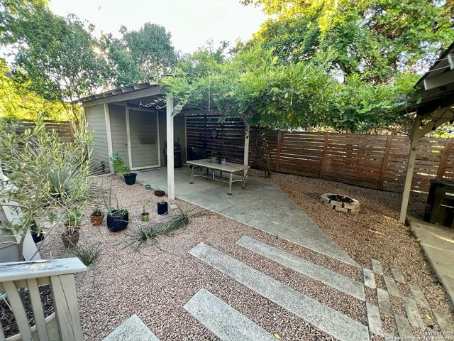 426 Hays, San Antonio, TX 78202